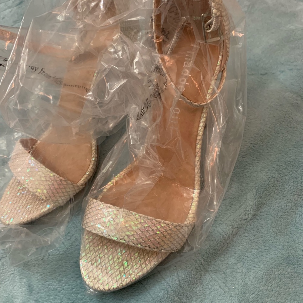 Madden Girl/Shoes/ 6size